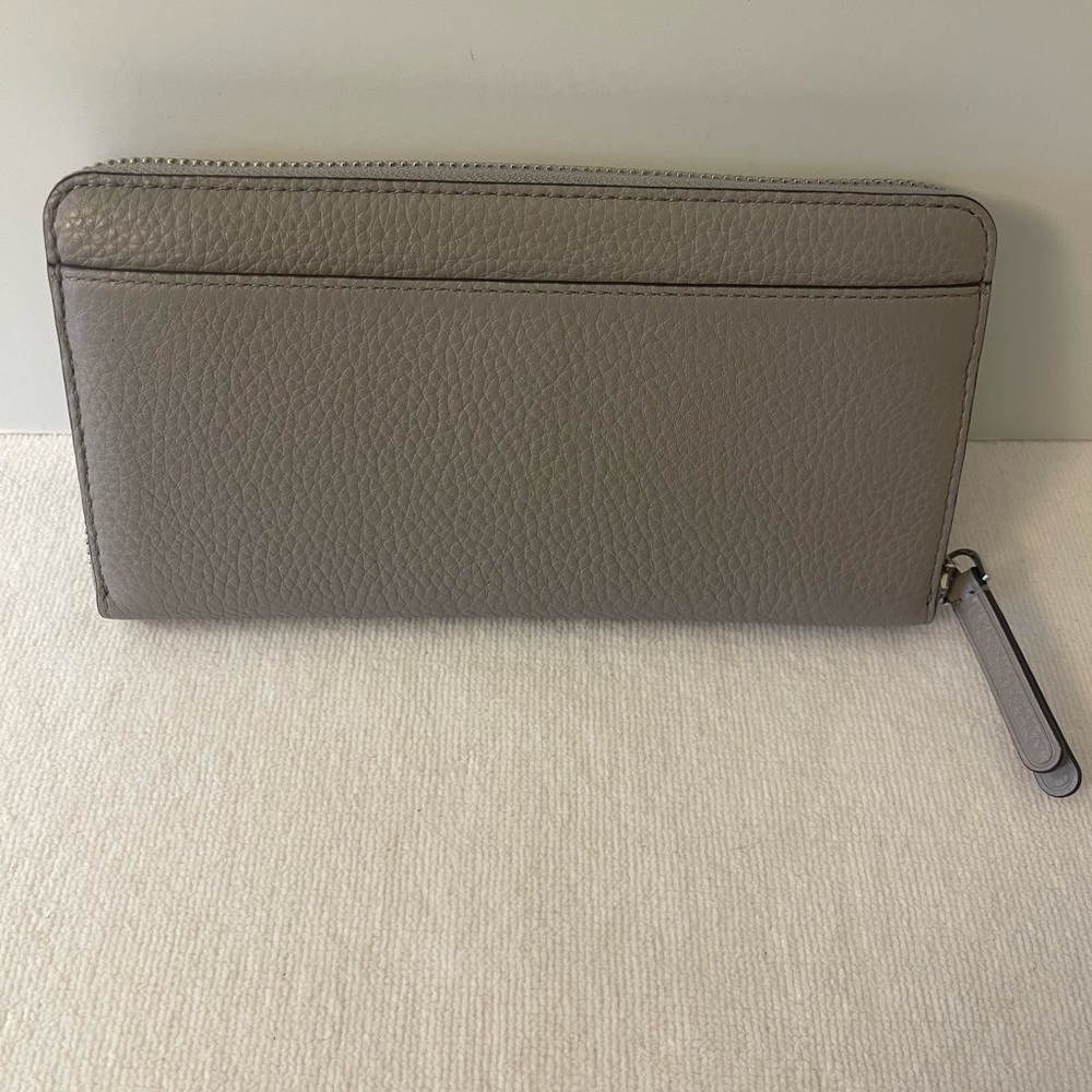 Gray Kate Spade Wallet - Picture 4 of 4